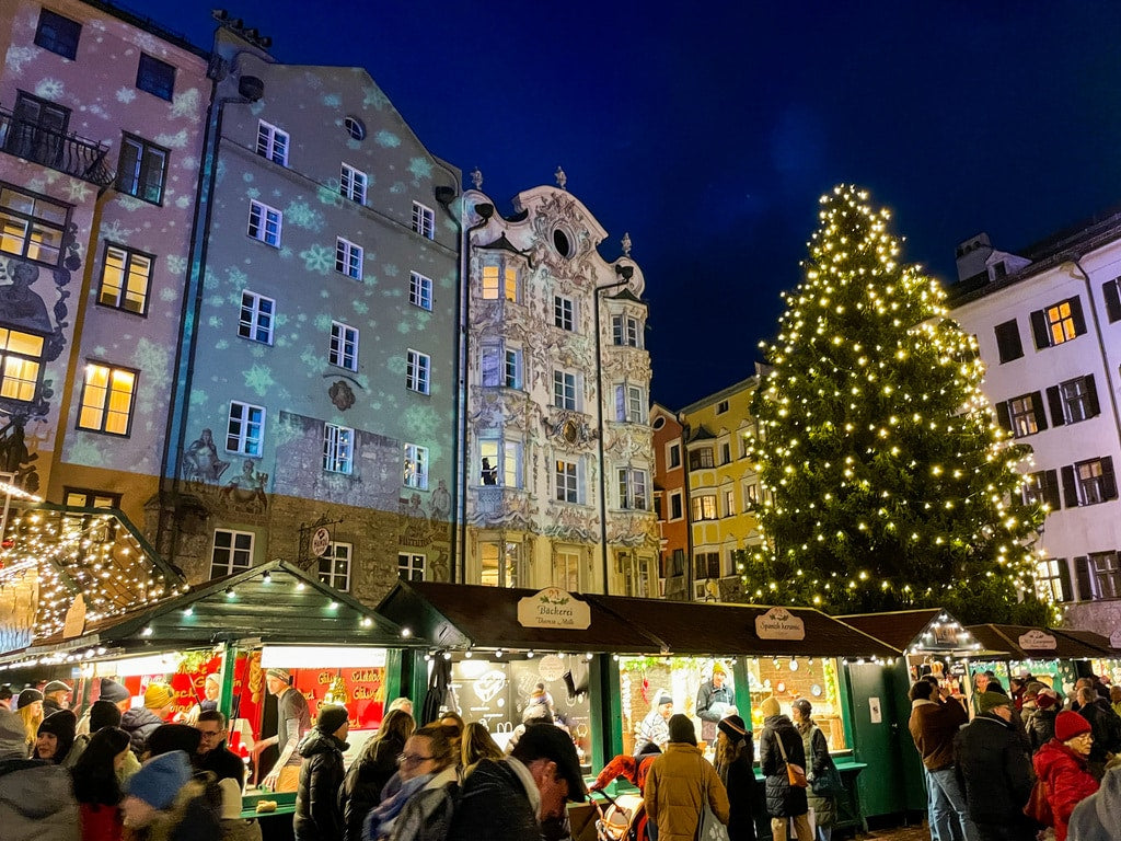 Christmas Market: Yılbaşı Atmosferi ve Geleneği